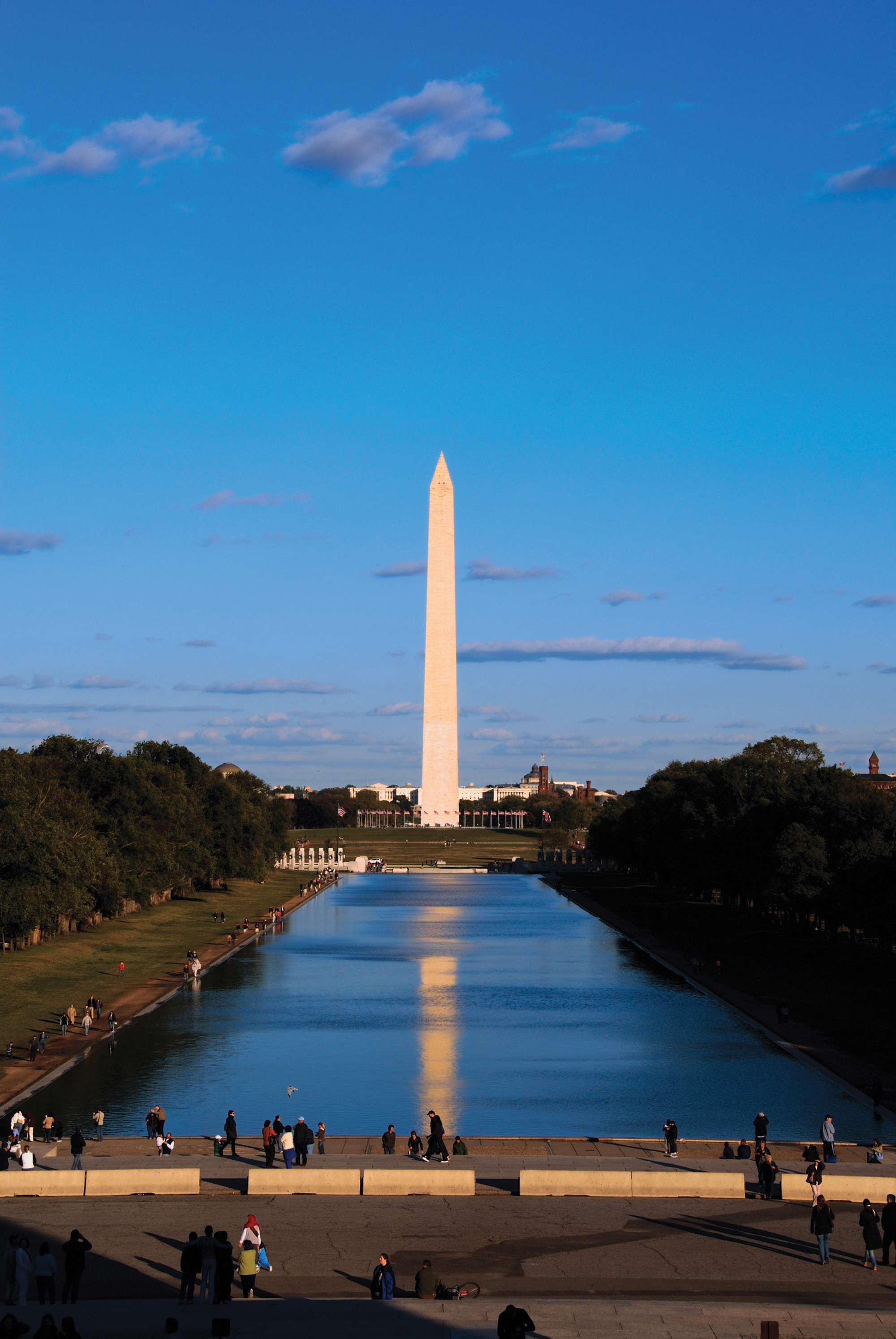 WASHINGTON_dreamstime-Washington-Monument_c100