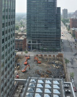 Chantier de construction en face du Centre Bell, in Hampstead on June 25, 2013.
