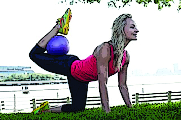NaomiWatts_Pony Kick-B
