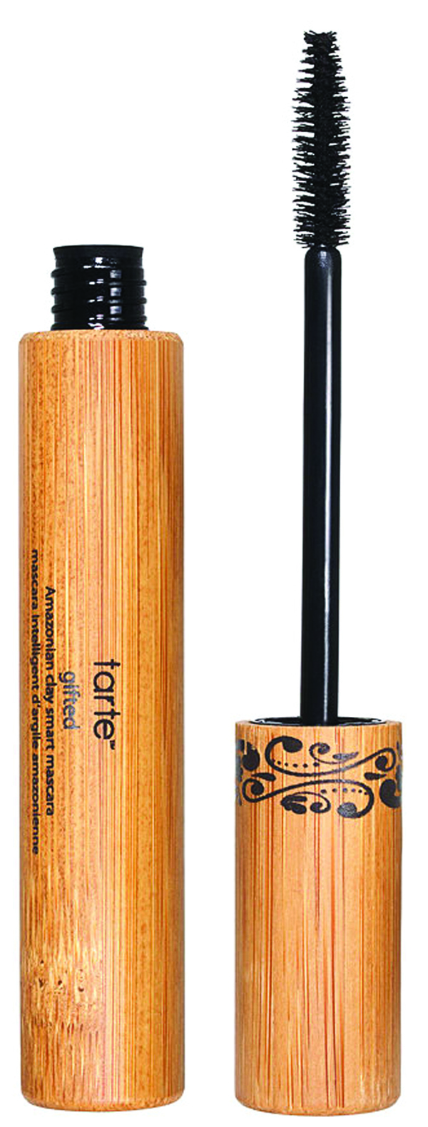 LilyAldridge_BeautyBag-mascara