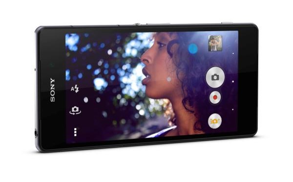 10_Xperia_Z2_Black_Fronthoriz