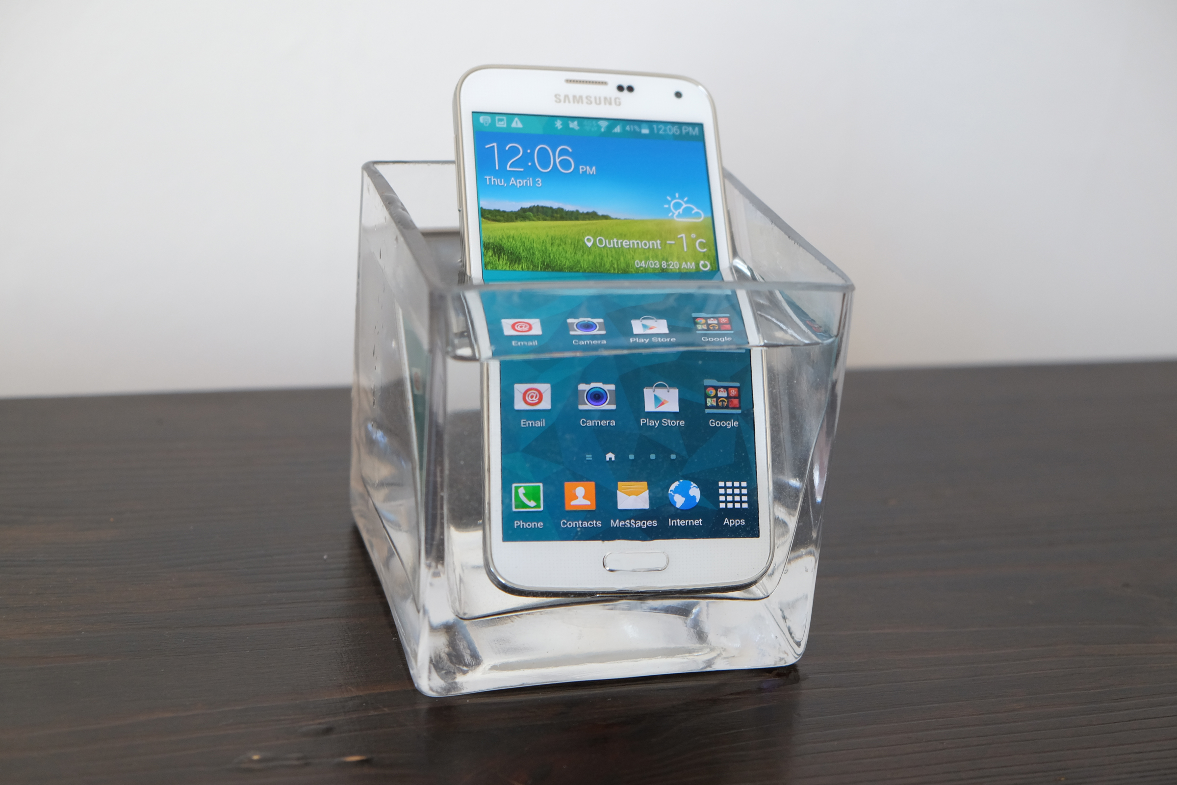 Samsung s5 ear