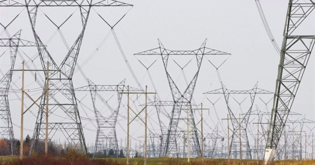 Un Transformateur D Hydro Quebec Prend Feu A Quebec