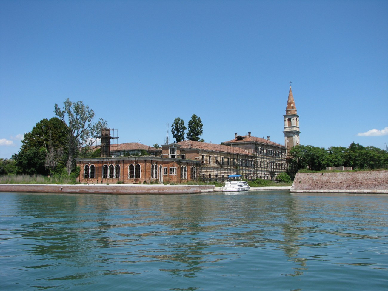Poveglia_Italie:Wikimedia Commons