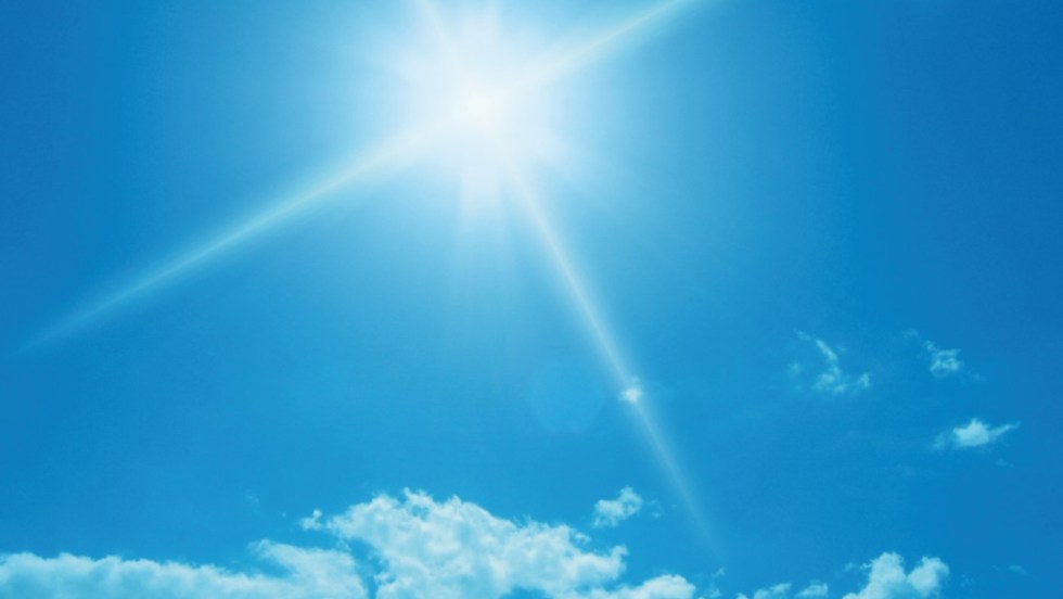 La chaleur fait son grand retour avec des pics à 35 degrés et des ressentis encore plus chauds. Pour lutter contre les températures caniculaires, voici quelques conseils.