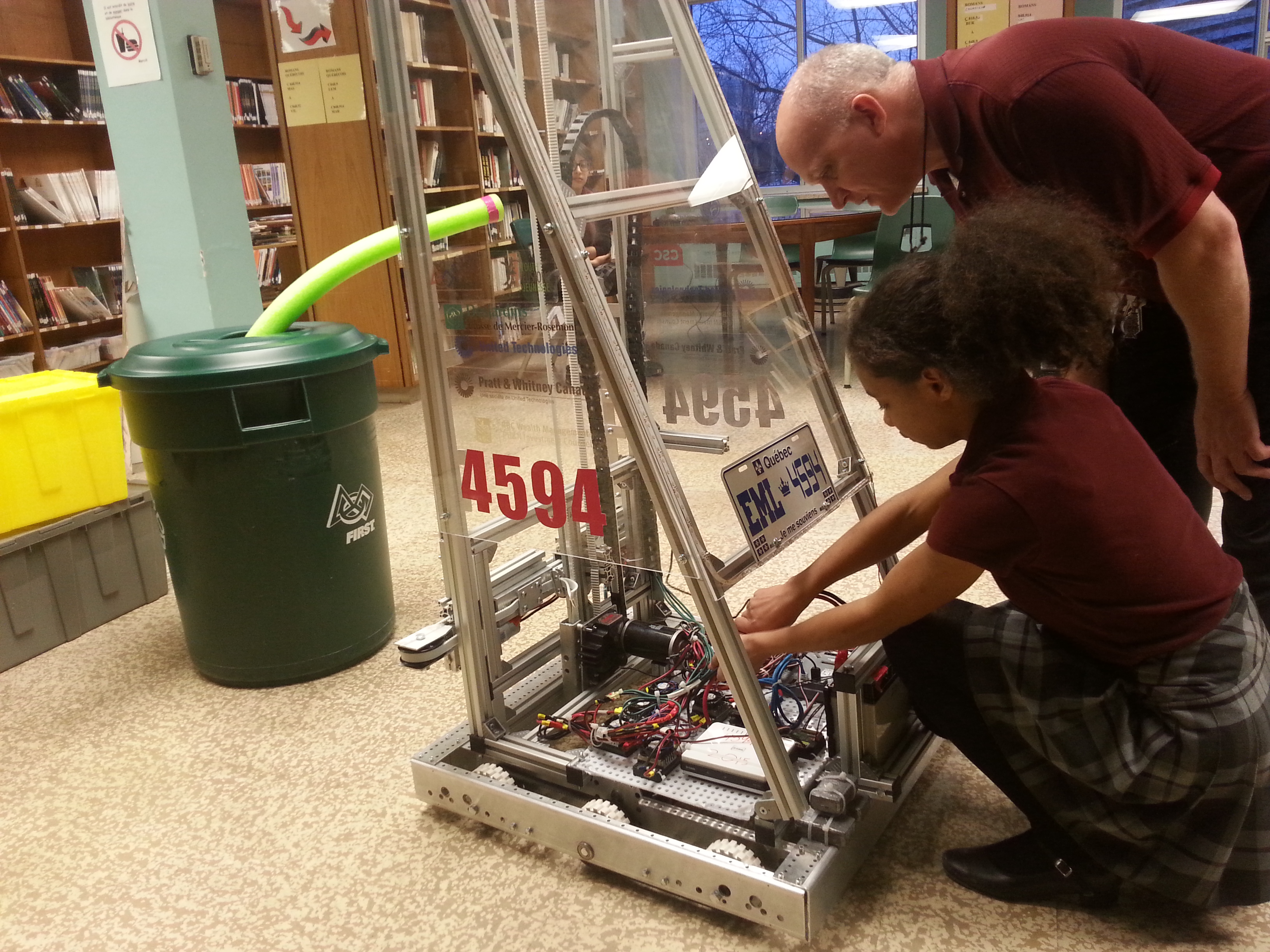Robotique FIRST école Marguerite Lajemmerais
