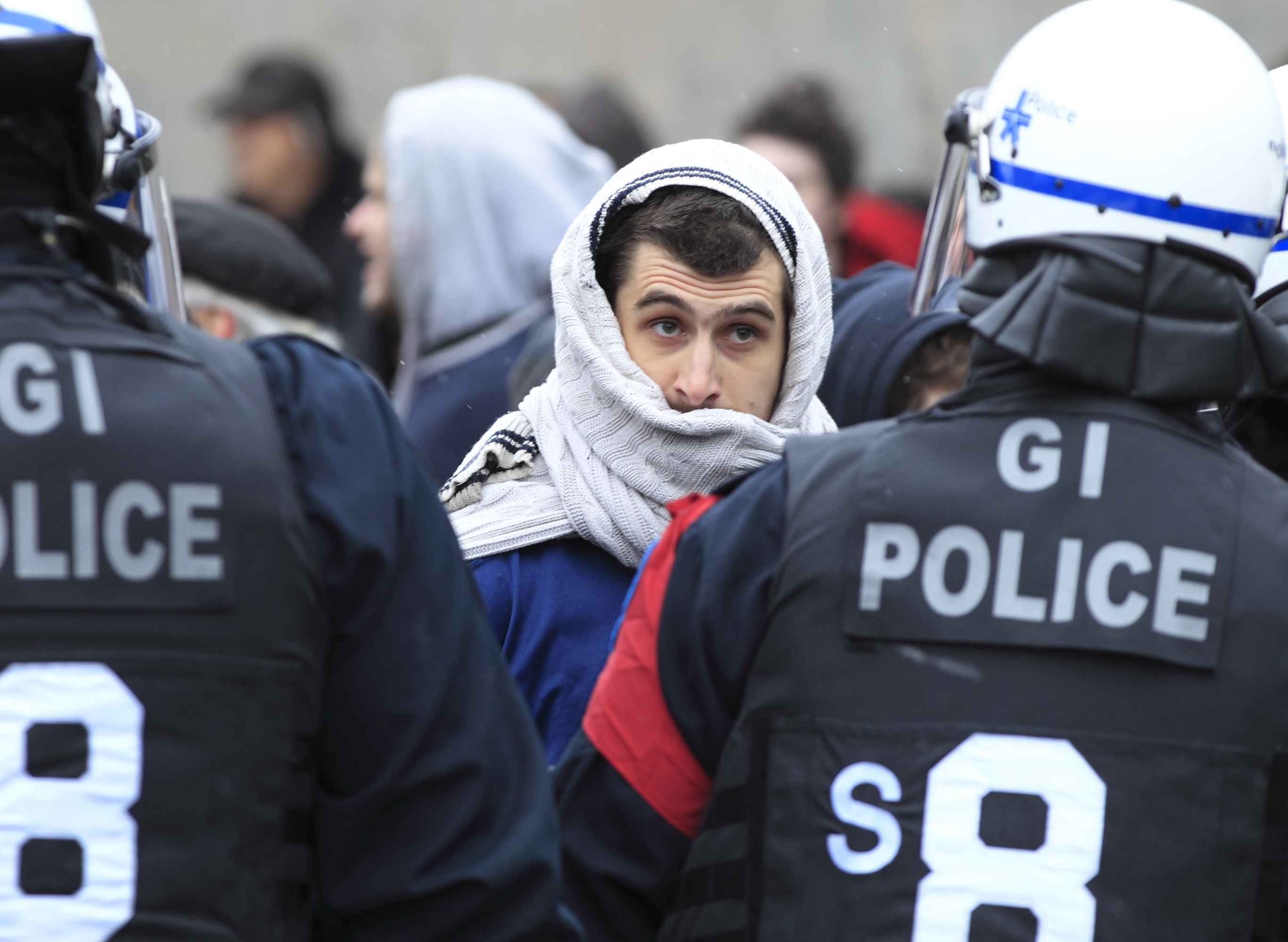 Les règlements municipaux peuvent exacerber les arrestations dans les manifestations, selon la LDL.