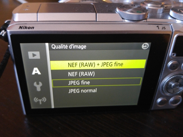 Raw Nikon