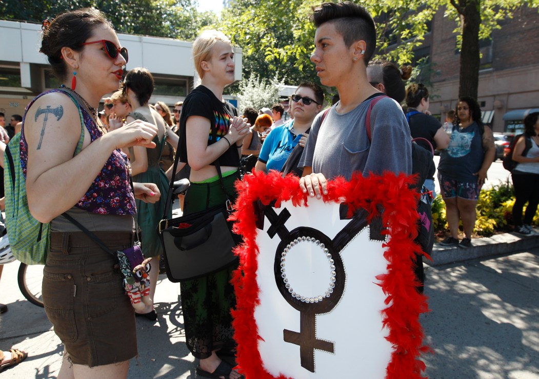 Manif à Montréal pour la cause des personnes trans