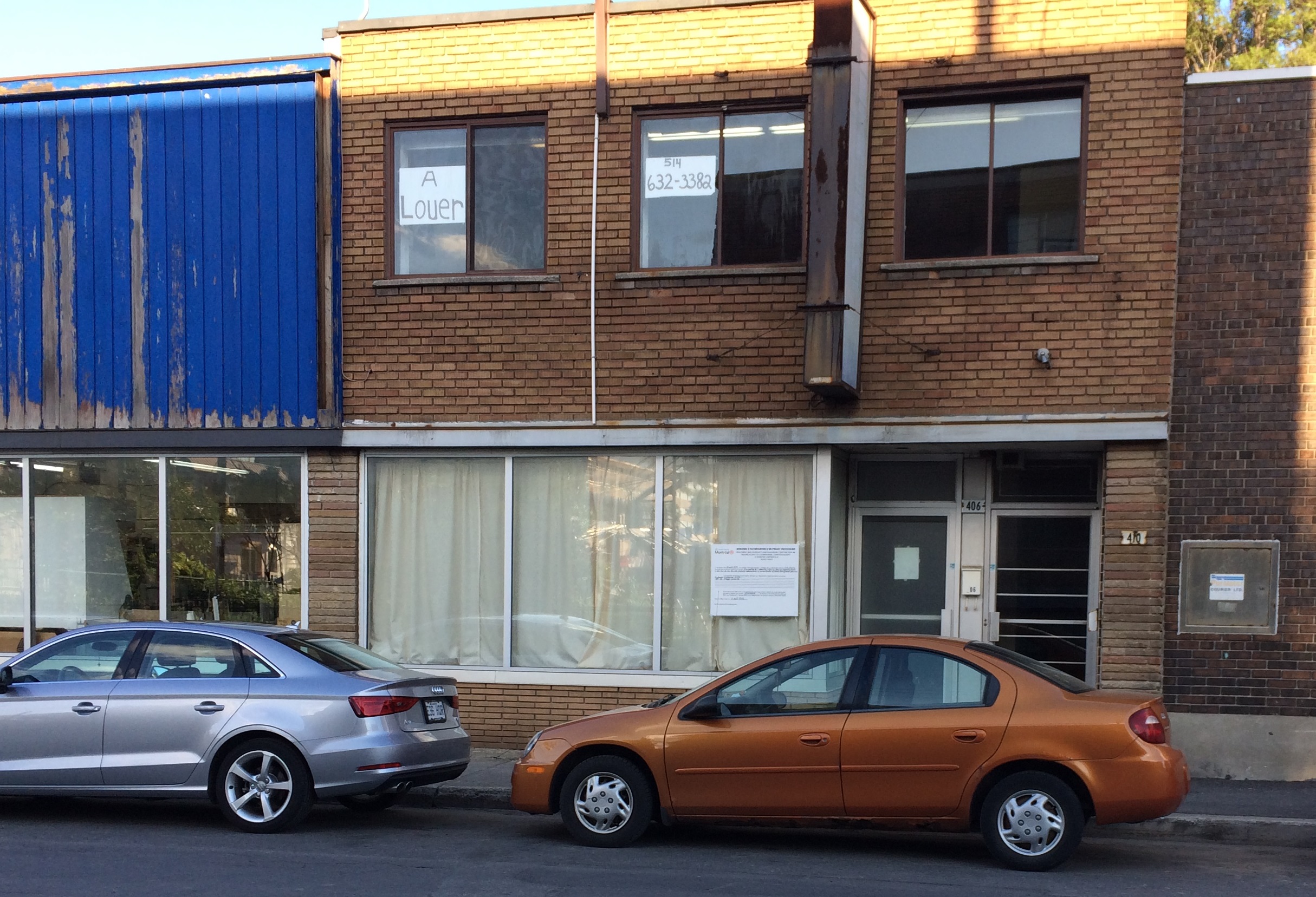 Mosqu&eacute;e rue Legendre Ouest Ahuntsic