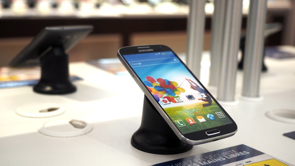 téléphones intelligents vente 5g baisse rebond