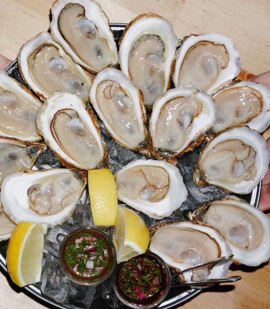 Oysters platter