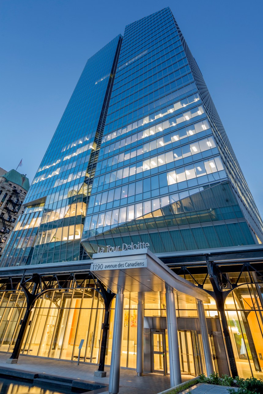 Batiment Banque De L Architecture Moderne De La Tour De Bureau Financiere Banque D Images Et Photos Libres De Droits Image 24167453 Batiment Banque De L Architecture Moderne De La Tour De Bureau Financiere Banque D Images Et Photos Libres De Droits Image 24167453