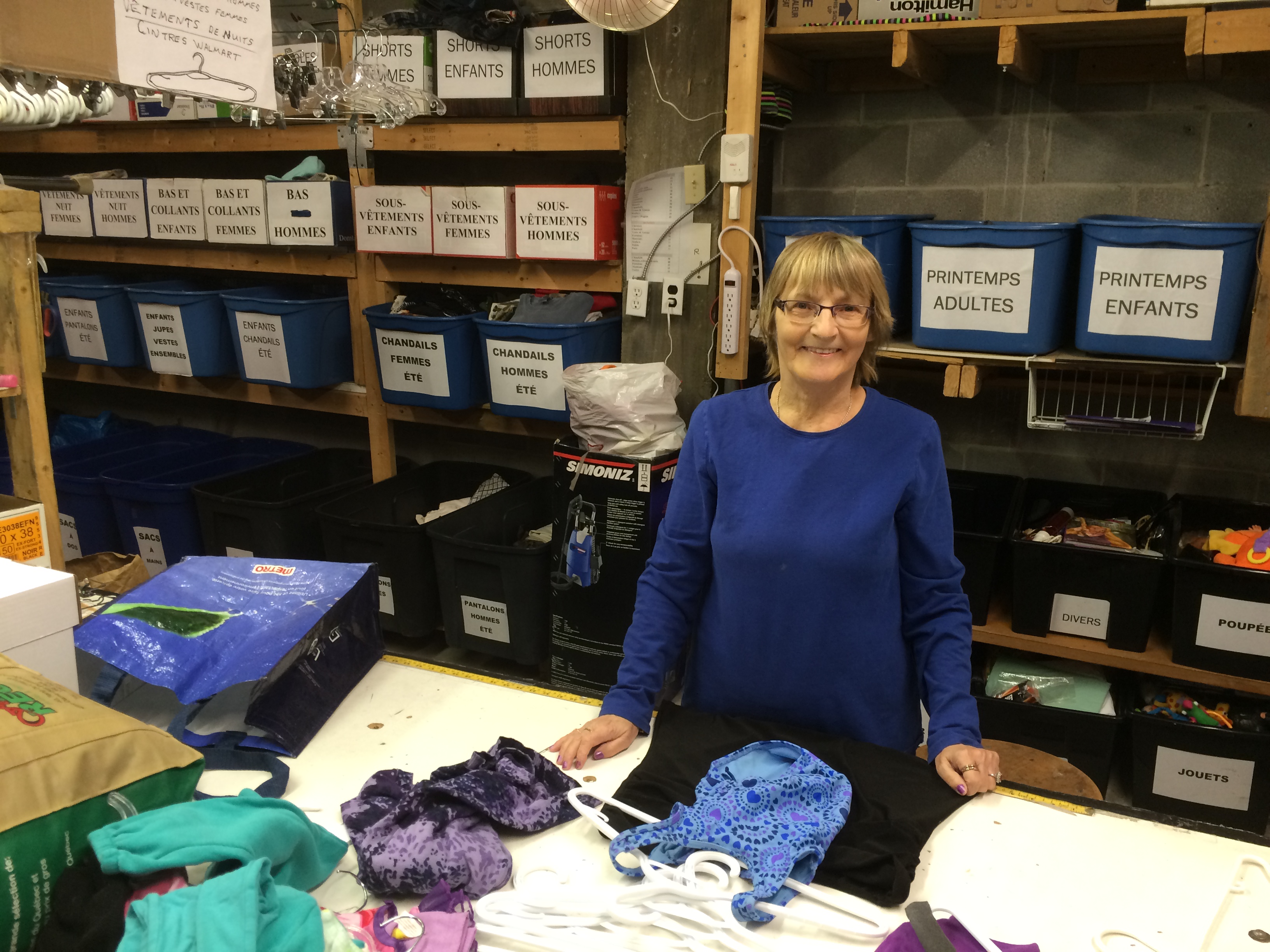 Journalmetro Com Actualites National Trans Mountain Divise Les Provinces De Louest 17 05 26t00 39 28z Journalmetro Com Wp Content Uploads 16 01 Trans Mountain Jpg Kinder Morgan Neb A Ship Receives Its Load Of Oil