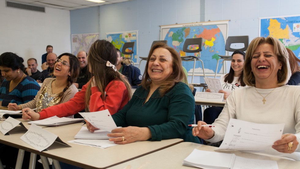 Des réfugiés syriens à un cours de francisation du centre William-Higston