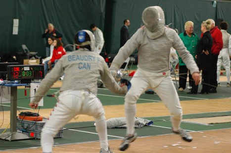 Il a d&eacute;cid&eacute; de quitter les pistes d'escrime pour se lancer dans le monde de la finance.