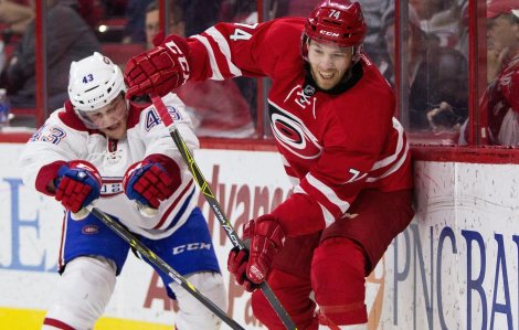 Jaccob Slavin, Daniel Carr