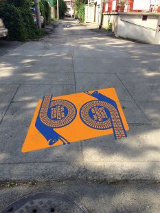 Photo 1_carr&eacute; de s&eacute;curit&eacute;_ruelle