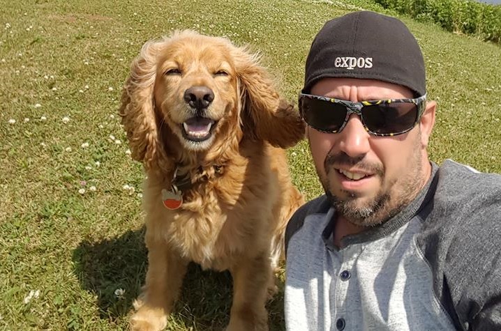 Le chien perdu Léo