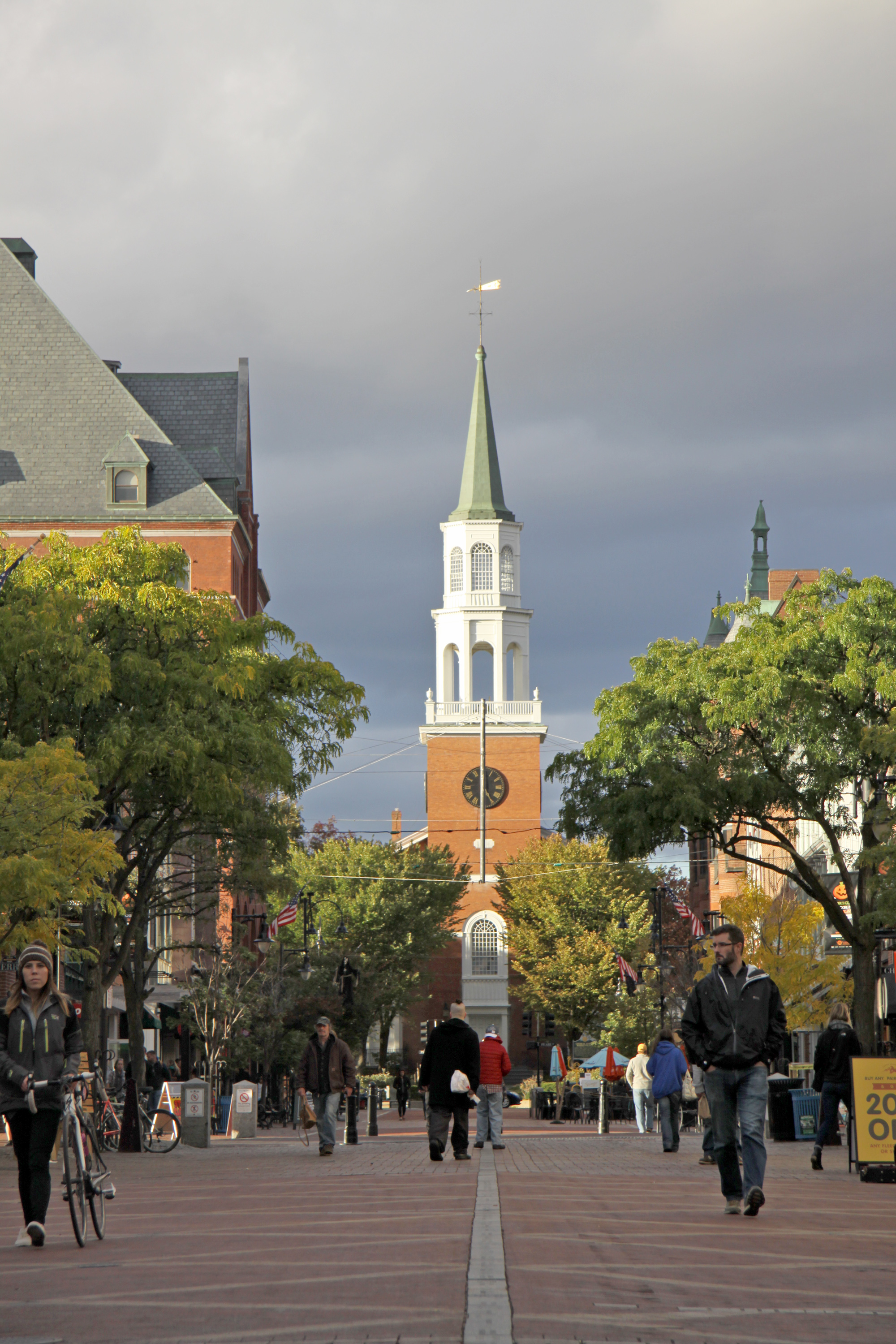 vacances_1-burlington-church-street_c100