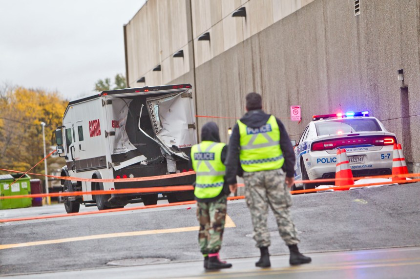 Cambriolage Spectaculaire D Un Camion Blinde