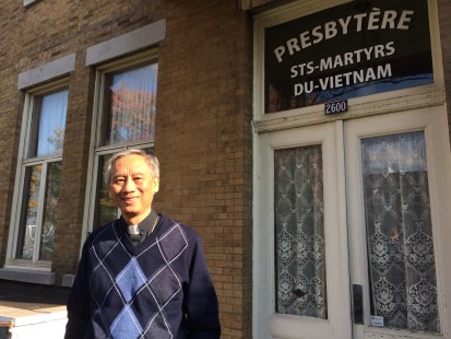 Le curé Jean-Baptiste Thanh Son Dinh est à la tête de la Communauté catholique vietnamienne de Montréal depuis 2000.