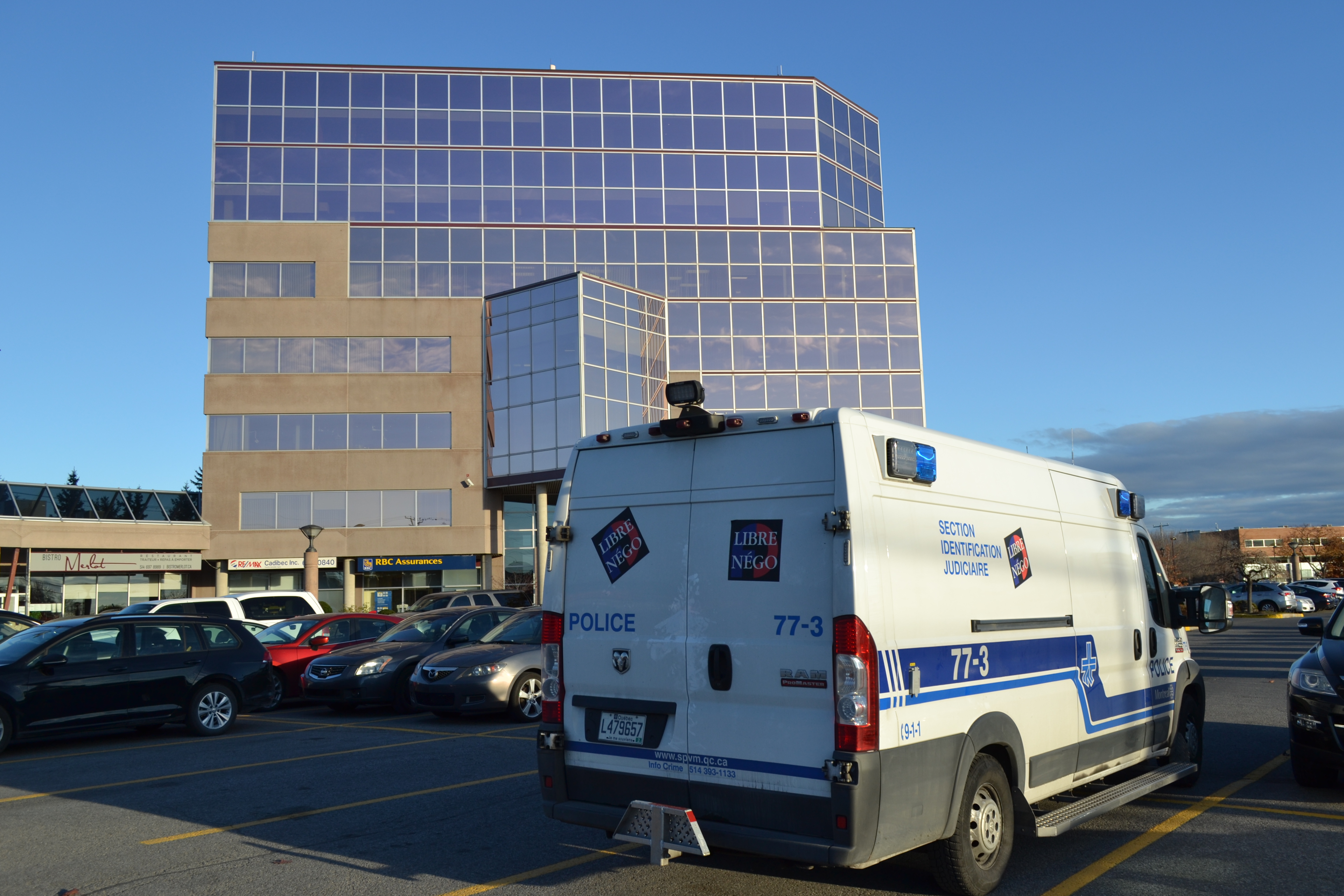 bureau-coiteux-23