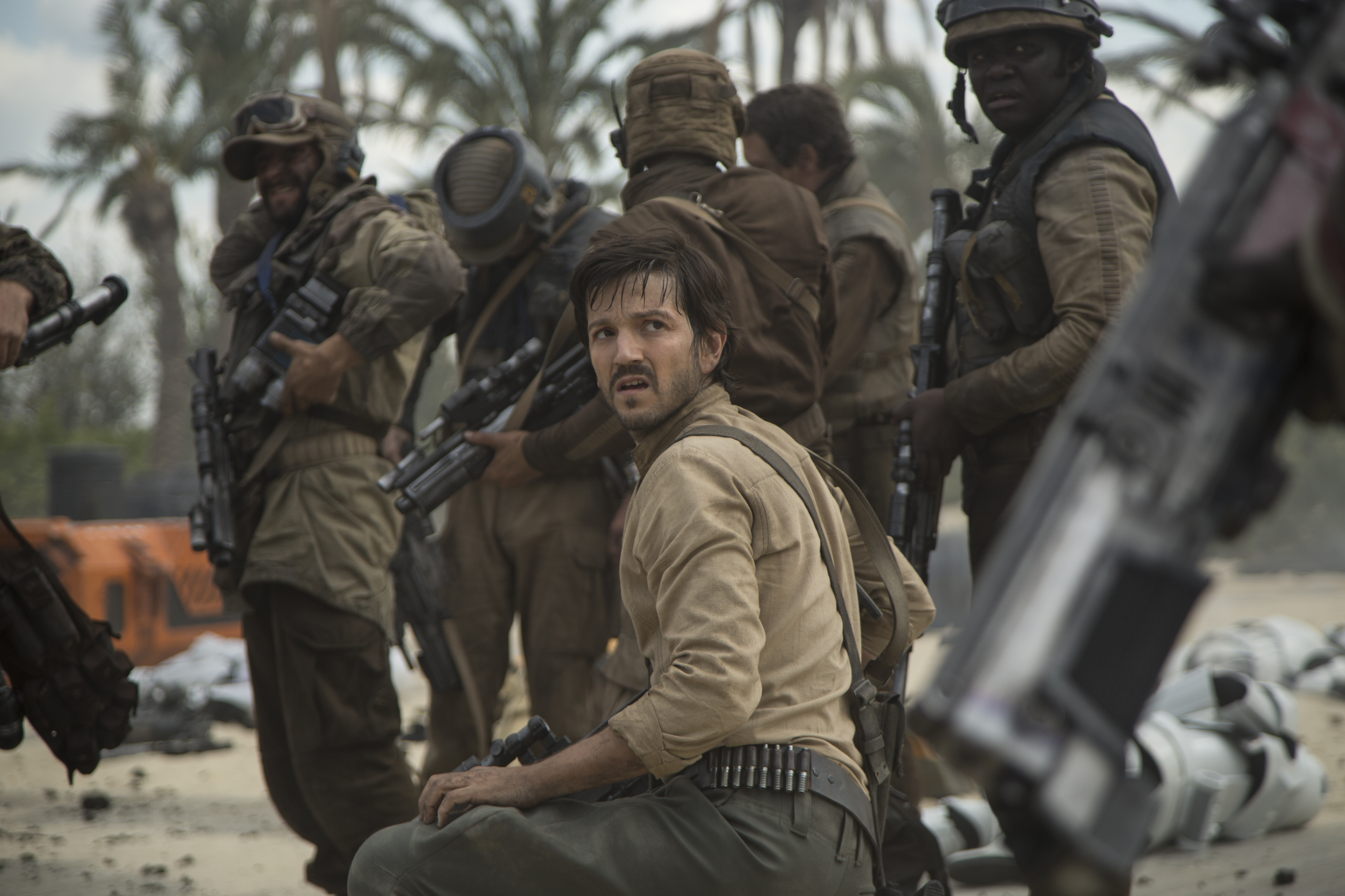 Rogue One: A Star Wars Story..Cassian Andor (Diego Luna)..Ph: Jonathan Olley..&copy; 2016 Lucasfilm Ltd. All Rights Reserved.