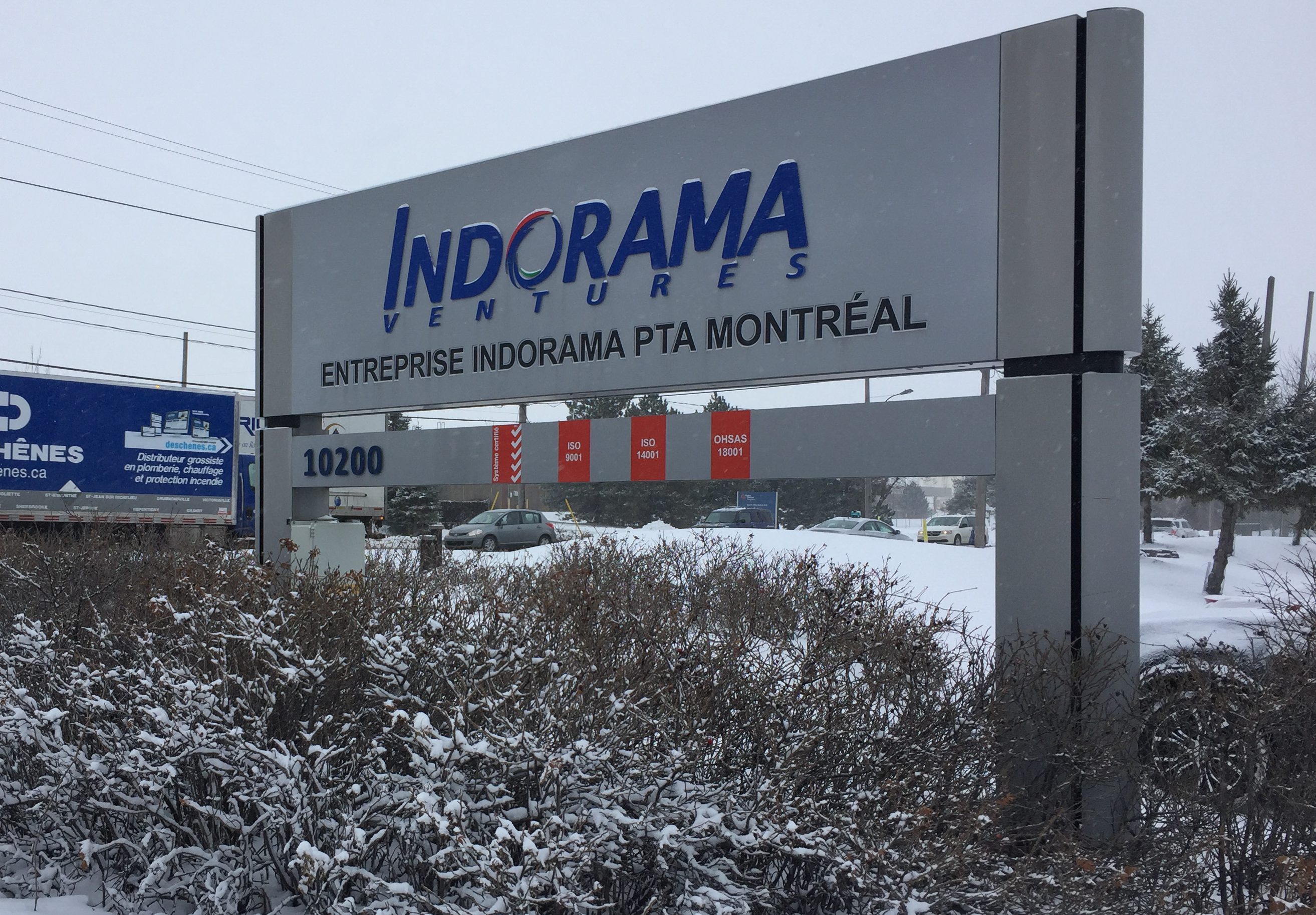 L'enseigne d'Entreprise Indorama PTA Montréal, le 18 janvier 2017