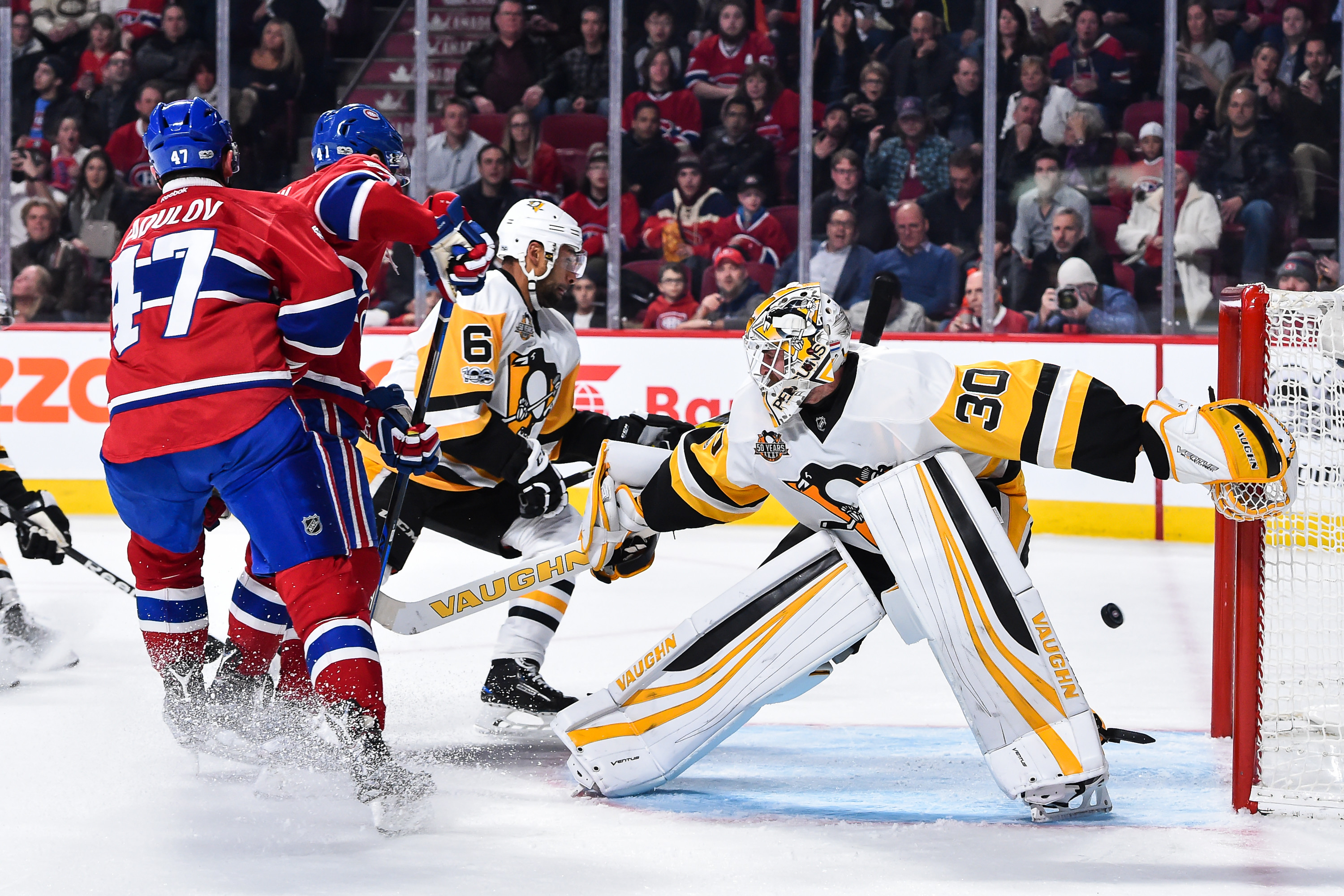 Pittsburgh Penguins v Montreal Canadiens