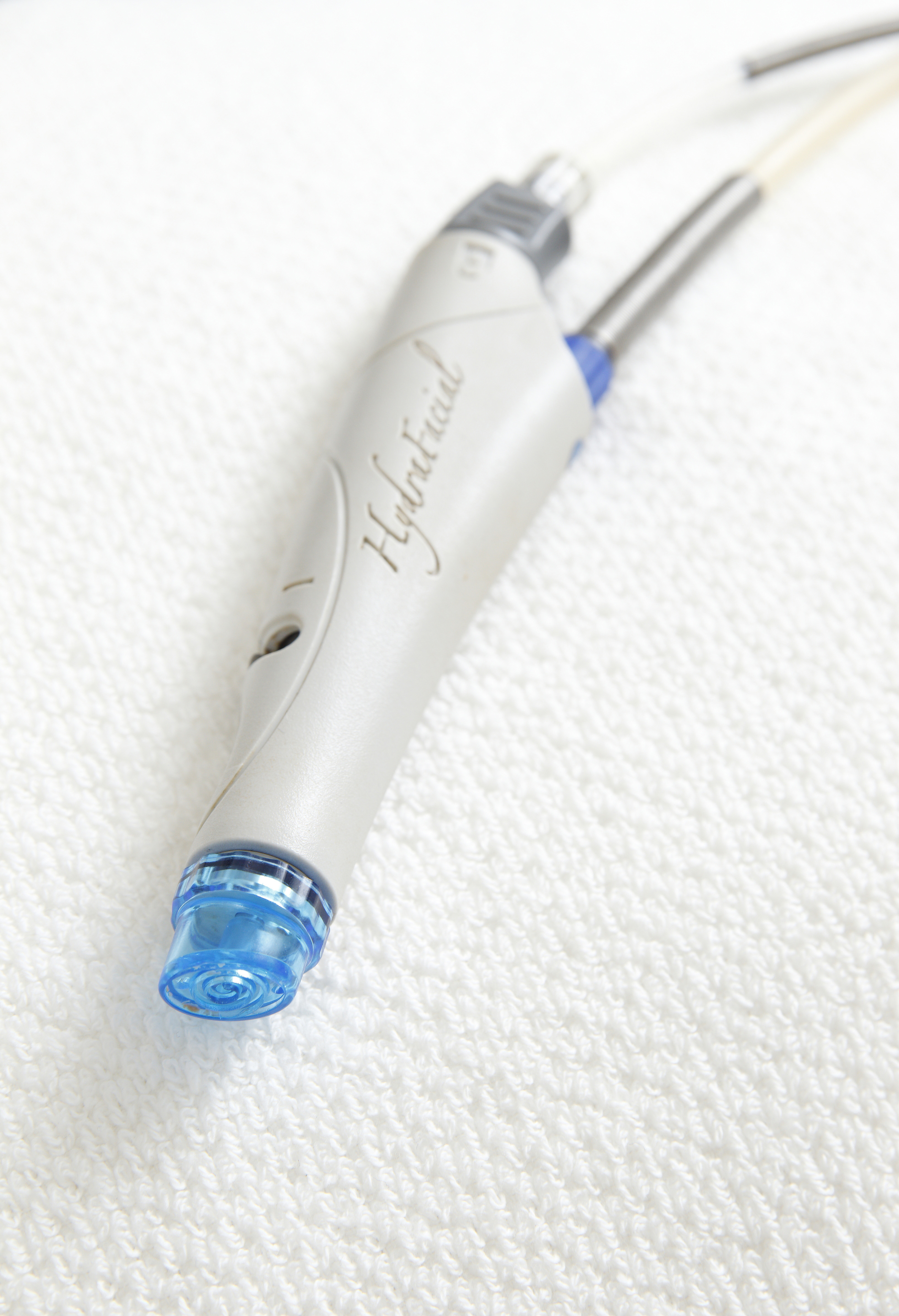 vivre-hydrafacial_c100
