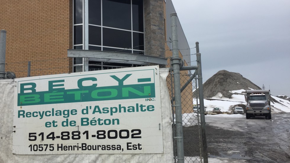 L'entrée de l'entreprise Recy-Béton, sise au 10575 Henri-Bourassa Est, le 23 février 2017.