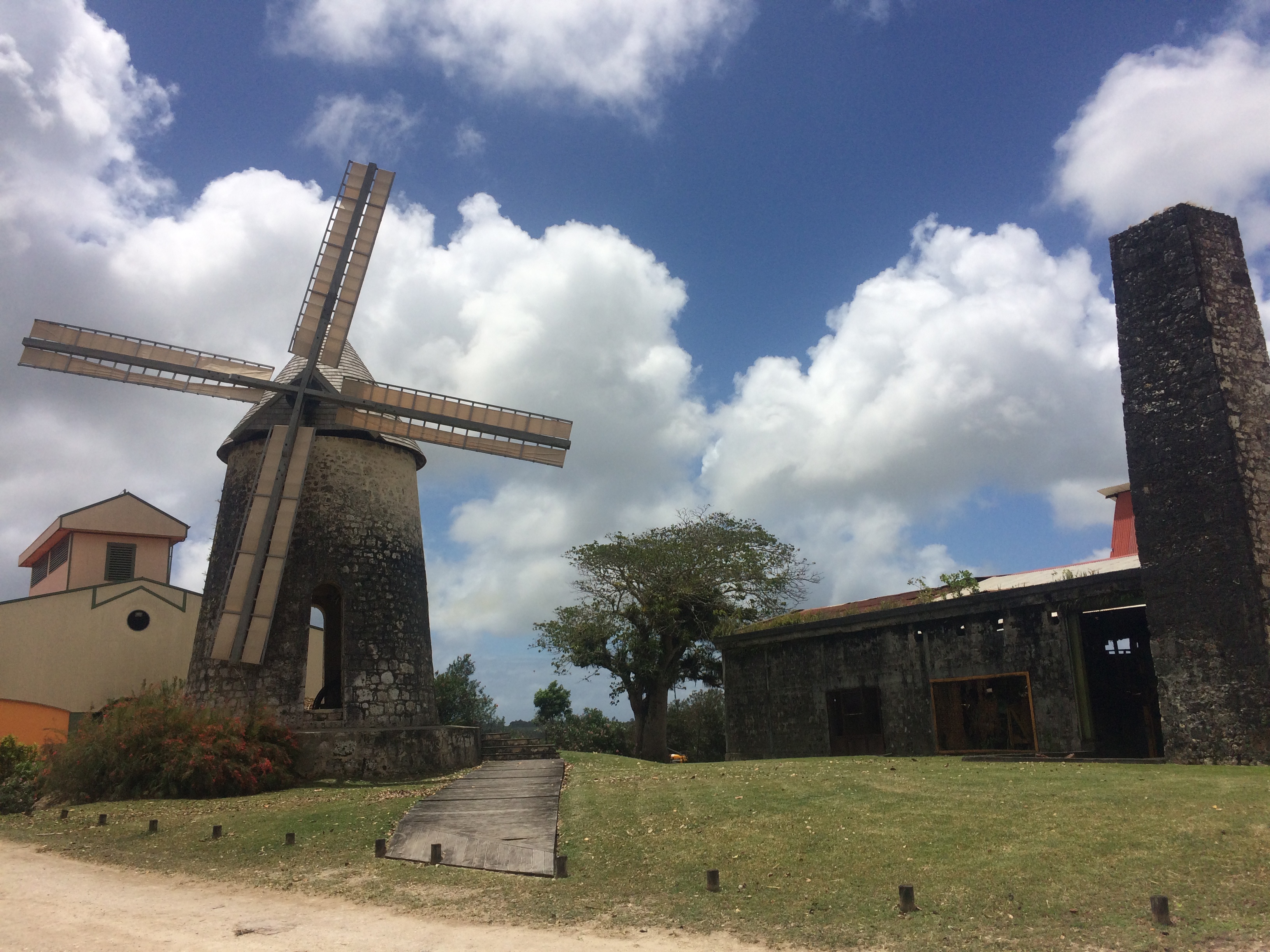 guadeloupe distillerie Bellevue moulin marie-galante