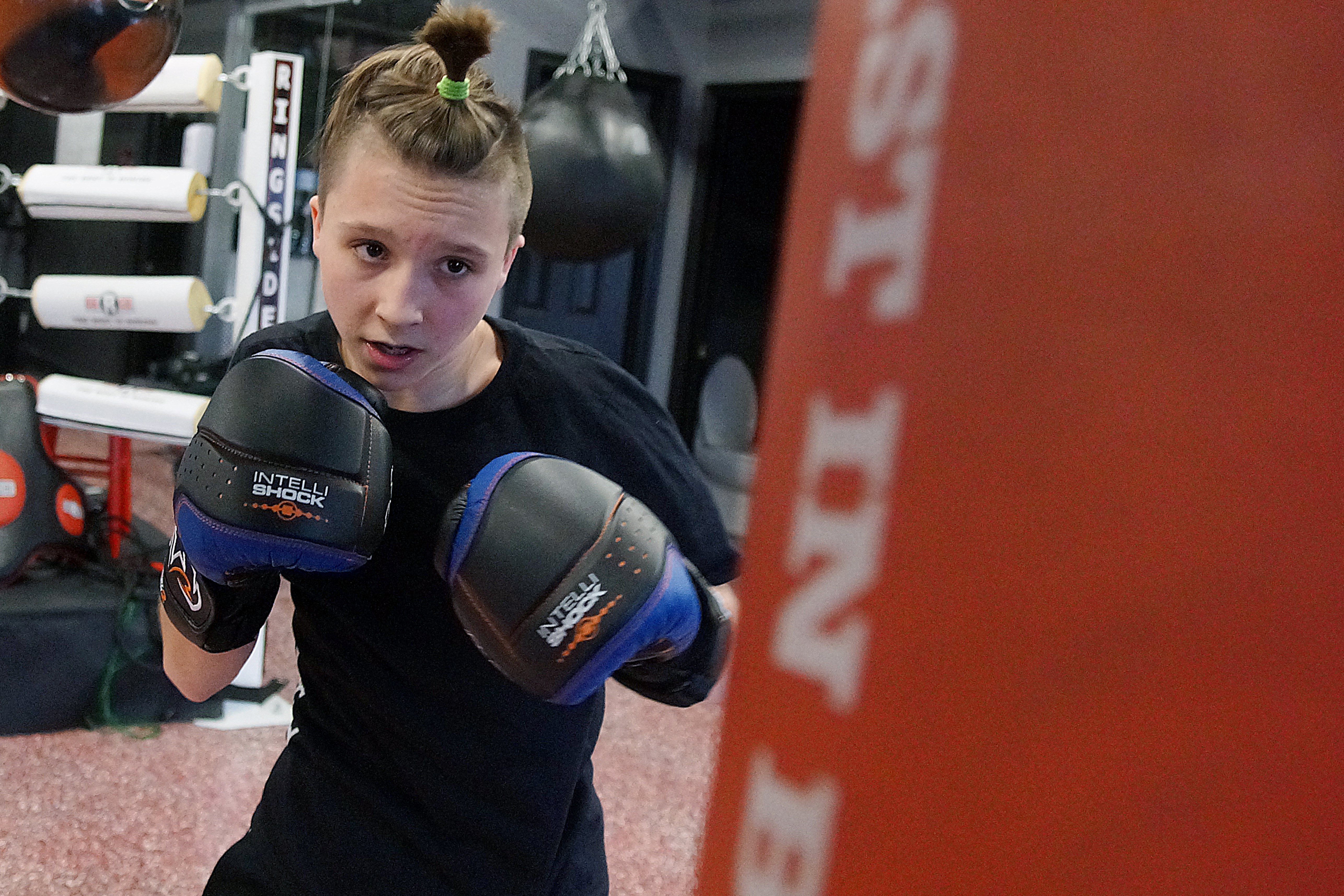 Jacob Blais, 13 ans, s'entraîne au Gym Le Local, à Montréal-Est, le 29 mars 2017.