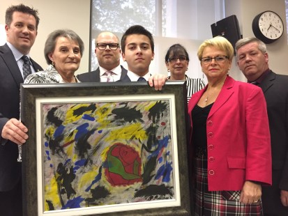 Carl Antoine Lecavalier et les membres du conseil municipal de Montréal-Est, le 17 mai 2017.