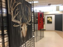 Des œuvres exposée au Centre communautaire Roussin, à Pointe-aux-Trembles, le 24 mai 2017.