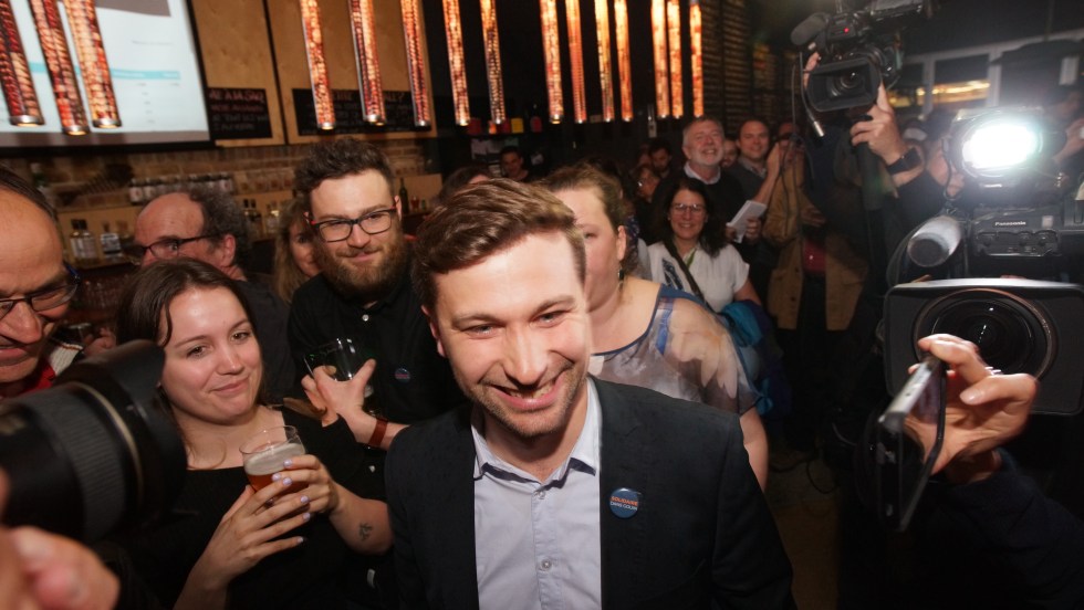 Gabriel Nadeau-Dubois l’emporte dans Gouin