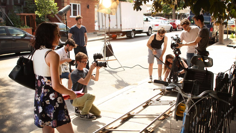 Les événements de Kino'00 rassemblent aujourd'hui des centaines de membres et d'amateurs de courts métrages.