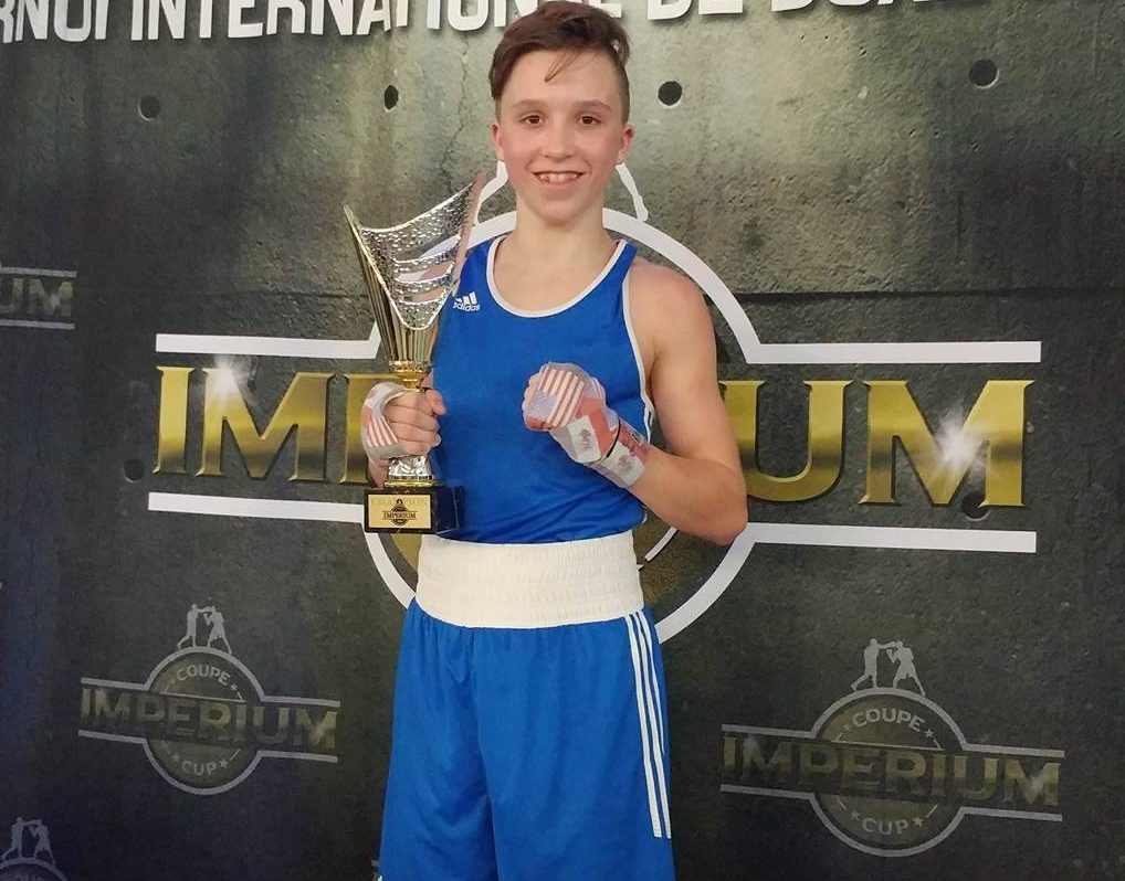 Jacob Blais, gagnant chez les 46 kg au tournoi international de boxe olympique Coupe Imperium 2017, à Terrebonne.