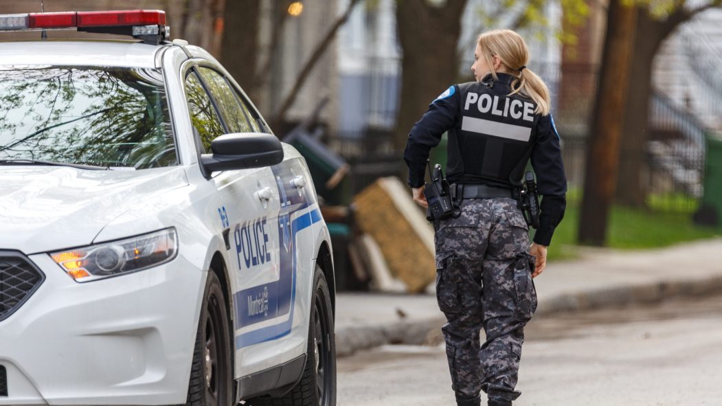 Une agente du Service de police de la Ville de Montréal