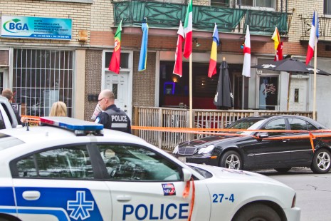 Un septuagénaire a été abattu en plein après-midi le 2 juin 2016 dans ce café de la rue Fleury dans Ahuntsic.