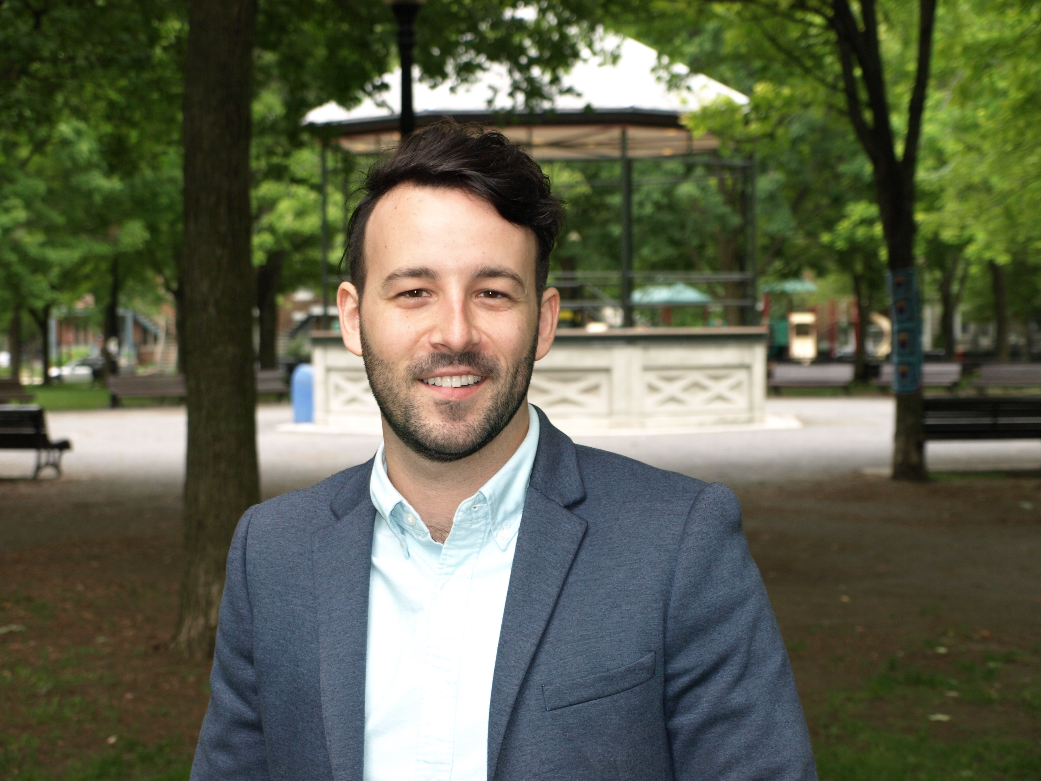 Urbaniste de formation, Mikael St-Pierre se présente comme candidat dans Étienne-Desmarteau à l'investiture de Projet Montréal le 27 août prochain.