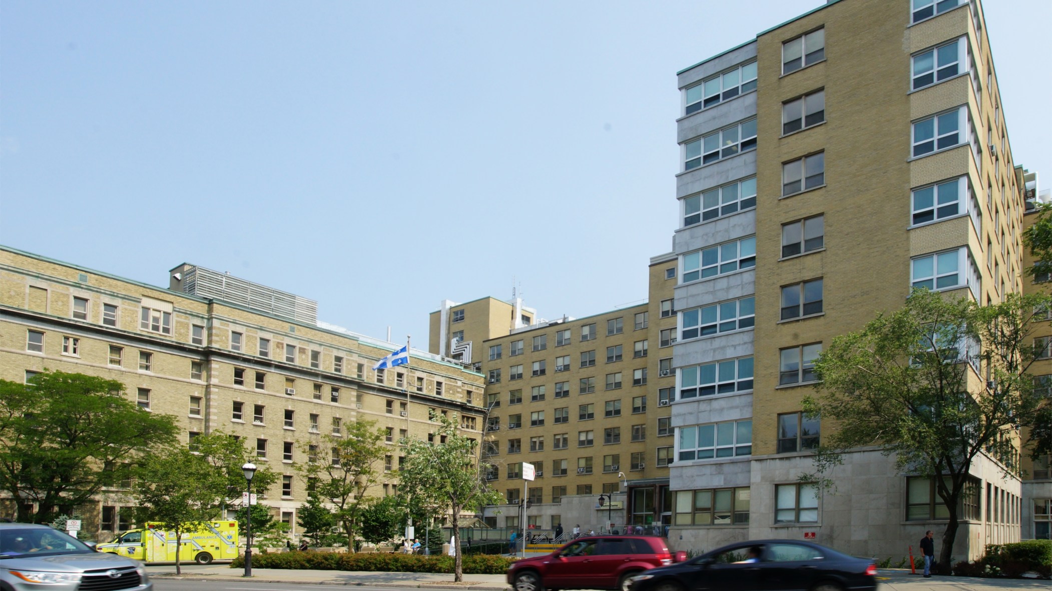 L’hôpital NotreDame doit recruter 700 employés sur fond de pénurie