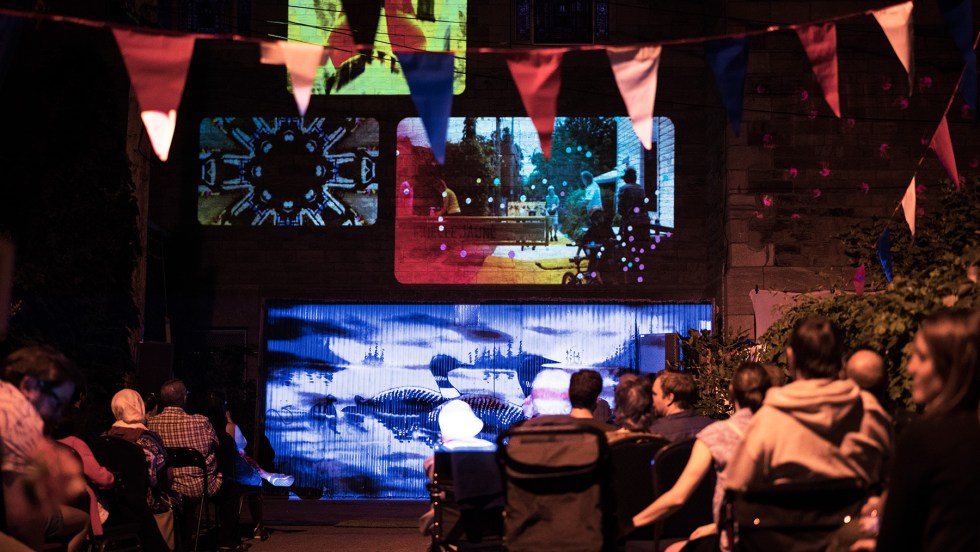 Des webdocumentaires, tournés dans Mercier–Hochelaga-Maisonneuve et le Sud-Ouest et dressant le portrait des ruelles vertes de Montréal, seront présentés le 6 mars dans Rosemont – La Petite-Patrie.