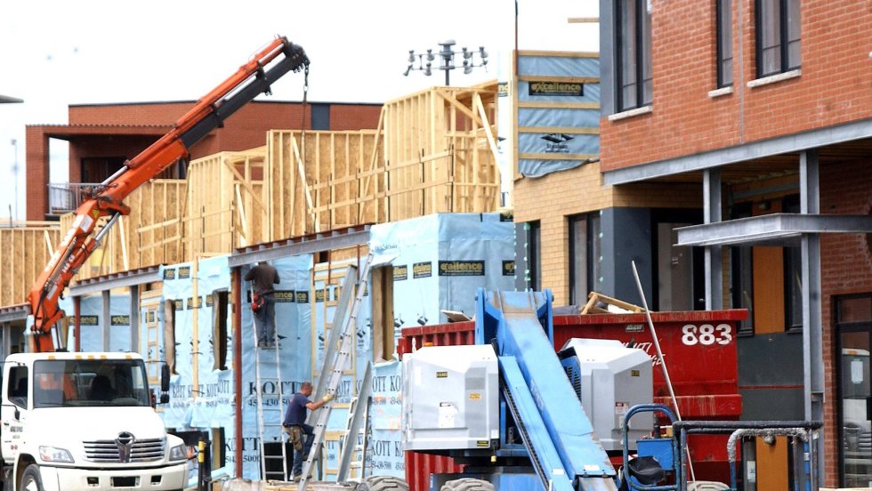 Le directeur du développement du territoire et des études techniques pourra approuver des demandes de permis des citoyens, réduisant ainsi l'attente.