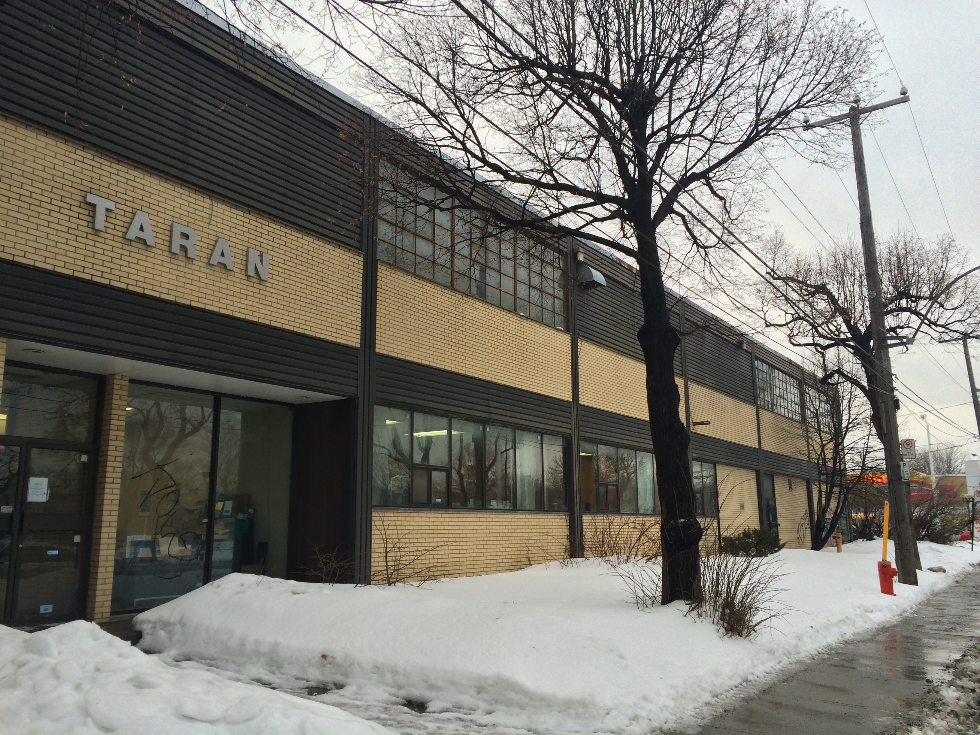 L'ancienne manufacture de teinture du 5300, rue Molson, n'est plus occupée depuis plusieurs années.