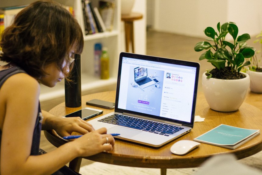 Je N Aime Pas Travailler Avec Des Femmes