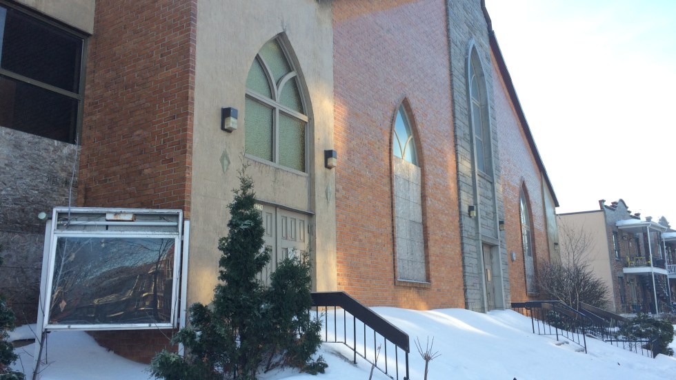 L'église Pentecôte italienne, située sur la rue Fabre, pourrait être démolie pour qu'on y construise des condominiums et une allée verte.