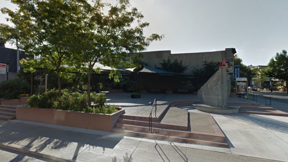 La place Hector Prud'homme pourrait être le lieu d'activités tout l'été grâce au financement d'Aller-retour.