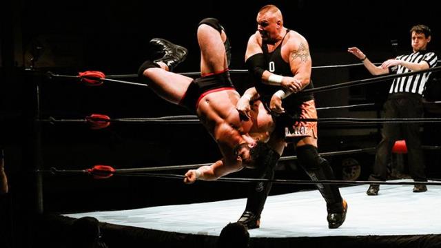 Les enragés du ring